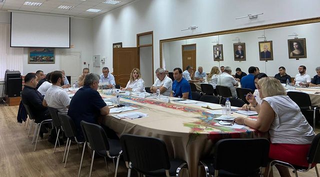 собрание в Армавире