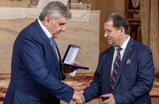 Владимир Мхитарян