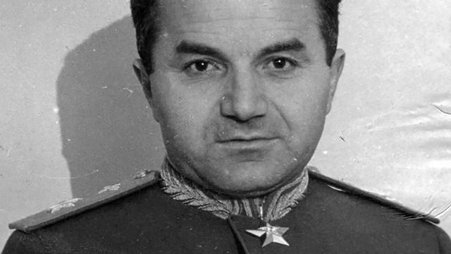 Сергей Худяков