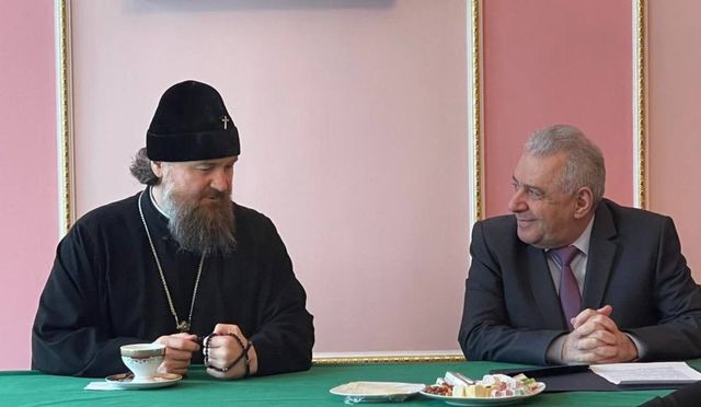 Вагаршак Арутюнян и митрополит Григорий