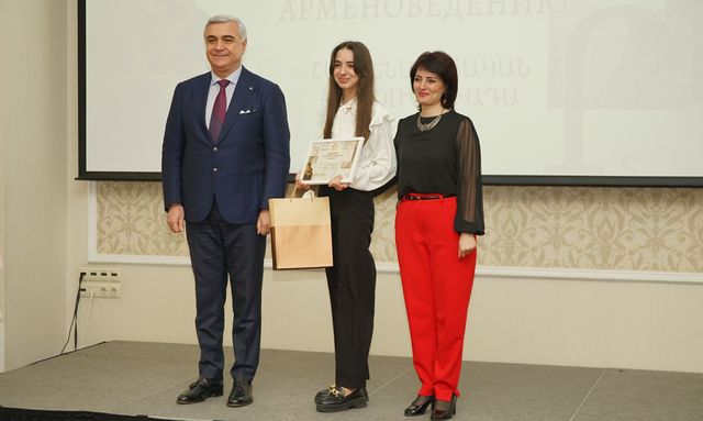 Олимпиада по Арменоведению награждение